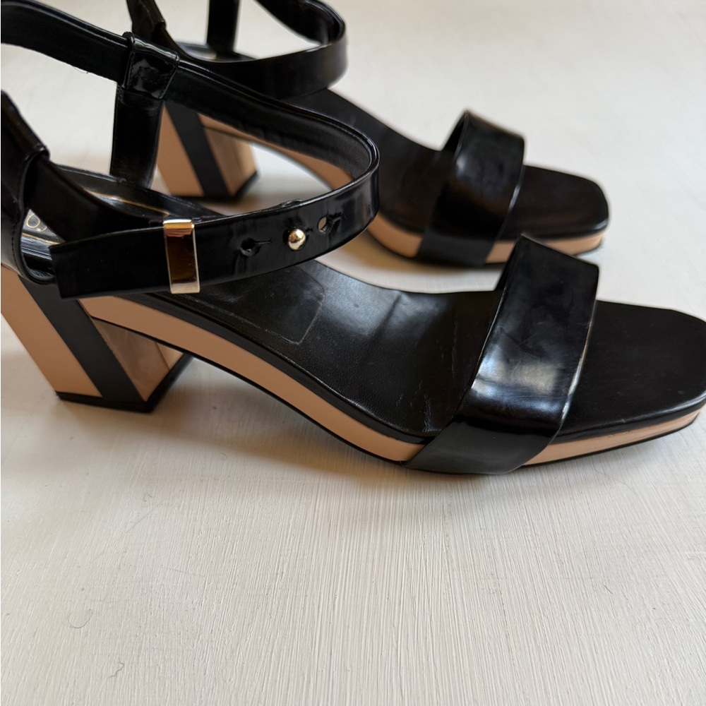 ROGER VIVIER PARIS Sandals Heels Camel & Black Leather Sz 40 Buckle Scrappy - Picture 6 of 8